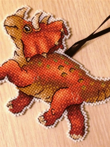 Triceratops P-269 / SR-269 Plastic Canvas Counted Cross Stitch Kit