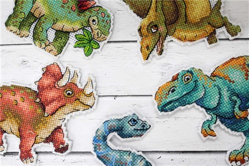 Tyrannosaurus P-271 / SR-271 Plastic Canvas Counted Cross Stitch Kit