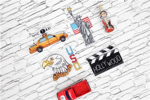 USA Magnets P-307 / SR-307 Plastic Canvas Counted Cross Stitch Kit