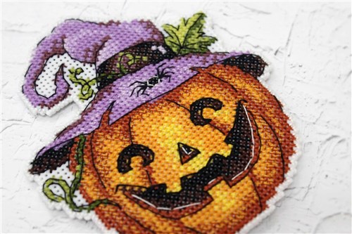 Halloween Pumpkin P-313 / SR-313 Plastic Canvas Counted Cross Stitch Kit