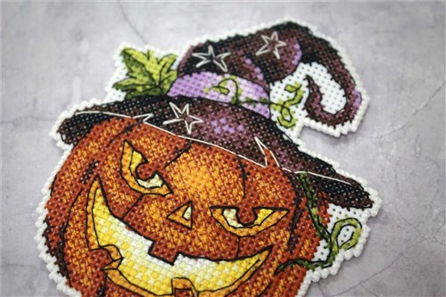 Halloween Pumpkin P-313 / SR-313 Plastic Canvas Counted Cross Stitch Kit