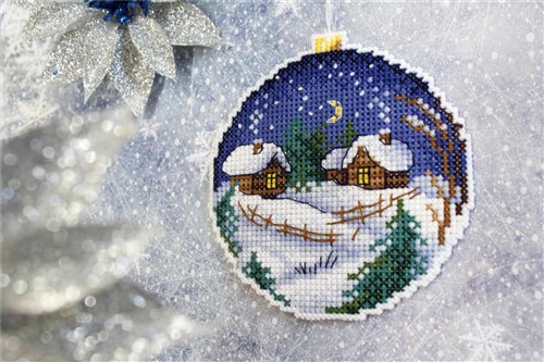 Winter Landscape P-331 / SR-331 Plastic Canvas Counted Cross Stitch Kit