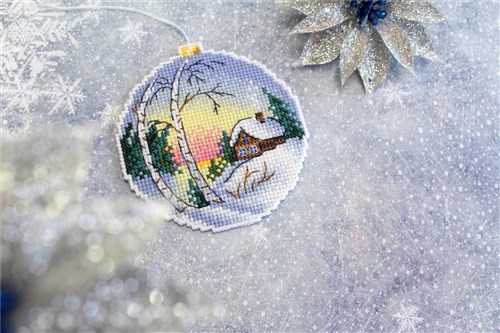 Winter Landscape P-331 / SR-331 Plastic Canvas Counted Cross Stitch Kit