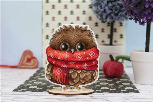 Winter Owl P-343 / SR-343 Plastic Canvas Counted Cross Stitch Kit