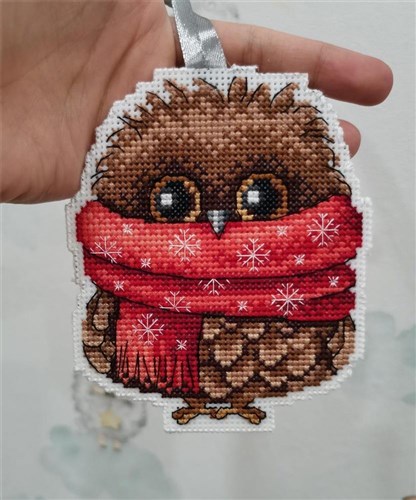 Winter Owl P-343 / SR-343 Plastic Canvas Counted Cross Stitch Kit