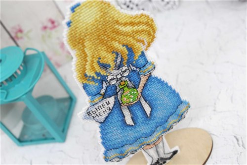 Precious Key P-348 / SR-348 Plastic Canvas Counted Cross Stitch Kit