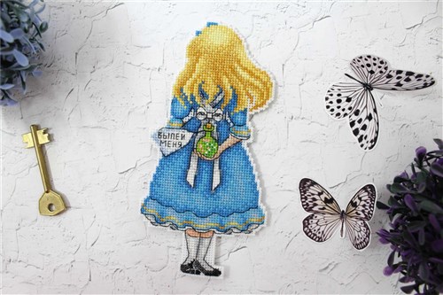 Precious Key P-348 / SR-348 Plastic Canvas Counted Cross Stitch Kit