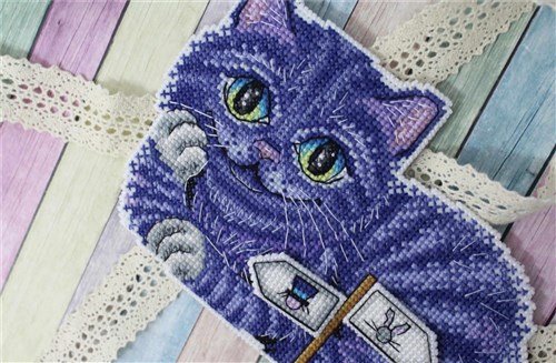 Chechire Cat Plastic Canvas Counted Cross Stitch Kit P-402 / SR-402