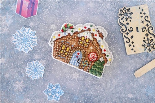 Gingerbread House P-458 / SR-458 Plastic Canvas Counted Cross Stitch Kit
