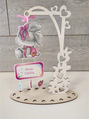 Mom's Bunny P-489 / SR-489 Plastic Canvas Counted Cross Stitch Kit