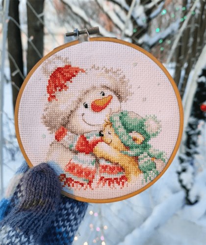 Snowman and Teddy Bear 0-205 Counted Cross Stitch Kit