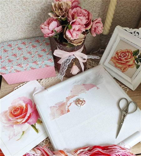 Rose Tenderness 2-40 Counted Cross-Stitch Kit