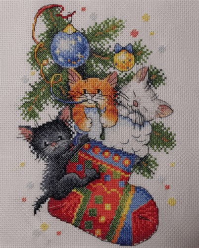 Mischievous Friends SM-387  Counted Cross Stitch Kit