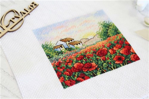 Poppy Morning SM-432 Counted Cross Stitch Kit