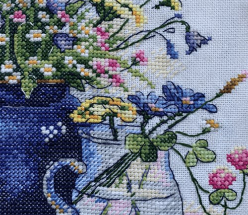 Bouquet SM-558 Counted Cross-Stitch Kit