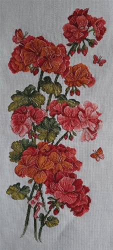 Geranium SNV-742 Counted Cross Stitch Kit
