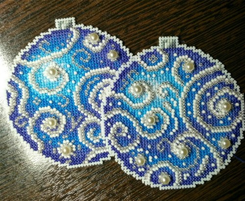 Christmas Tree Decoration - Winter Colours SR-162 Plastic Canvas Counted Cross Stitch Kit