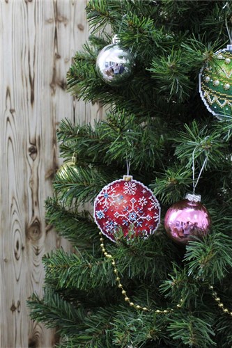 Christmas Tree Decoration - Winter Ruby SR-167 Plastic Canvas Counted Cross Stitch Kit