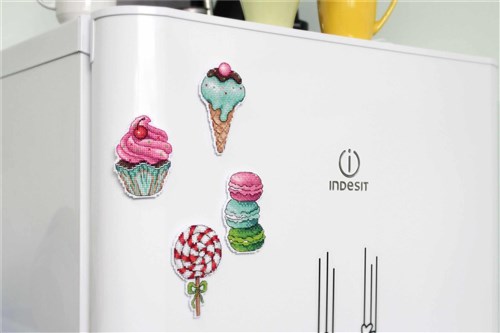Sweets for Happiness - Magnets SR-272 Plastic Canvas Counted Cross Stitch Kit