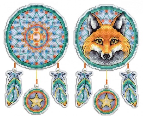 Dream Catcher - Fox SR-302 Plastic Canvas Counted Cross Stitch Kit