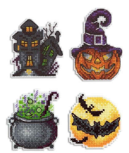 Funny Spookiness SR-310 Plastic Canvas Counted Cross Stitch Kit