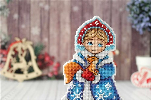 Snow Maiden SR-311 Plastic Canvas Counted Cross Stitch Kit