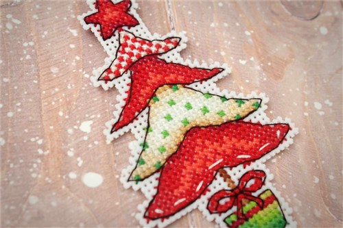 New Year Beauties. Magnets SR-316 Plastic Canvas Counted Cross Stitch Kit