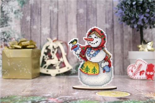 Snowlady SR-319  Plastic Canvas Counted Cross Stitch Kit