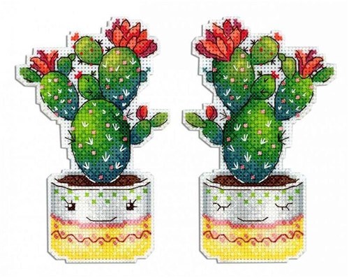 Prickly Friend SR-417  Plastic Canvas Counted Cross Stitch Kit