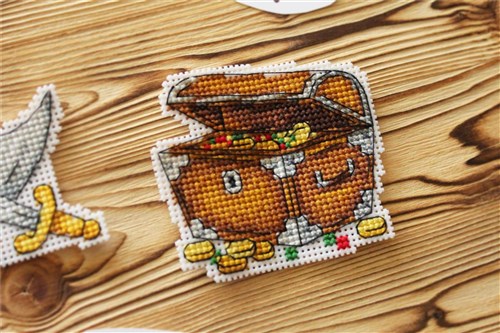 Pirate Ship. Magnets SR-451  Plastic Canvas Counted Cross Stitch Kit