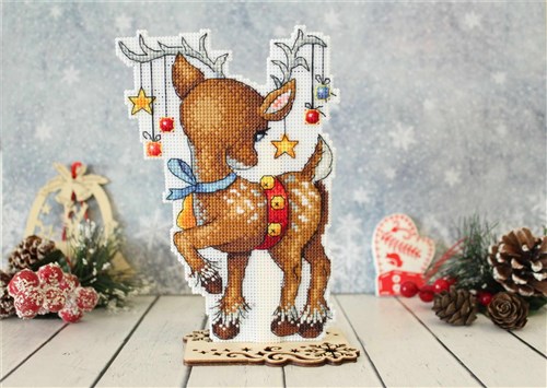 Christmas Helper SR-452 Plastic Canvas Counted Cross Stitch Kit