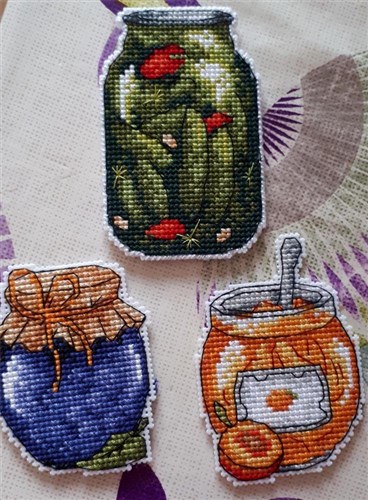 Jam Bottles SR-454 Plastic Canvas Counted Cross Stitch Kit