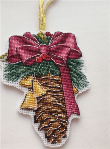 Christmas Cone P-691 Plastic Canvas Counted Cross Stitch Kit