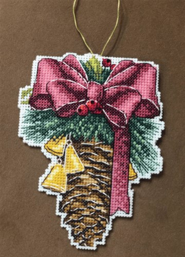 Christmas Cone P-691 Plastic Canvas Counted Cross Stitch Kit