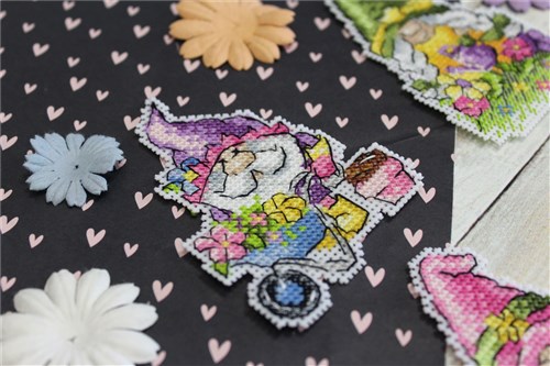Garden Gnomes. Magnets SR-717 Plastic Canvas Counted Cross Stitch Kit