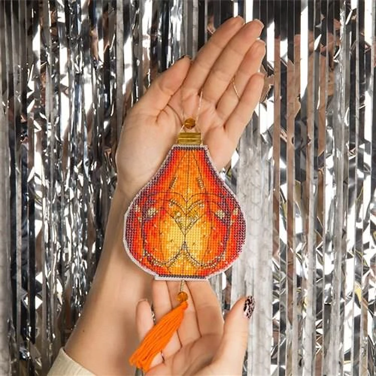 Christmas Ornament Plastic Canvas Cross-Stitch Kit
