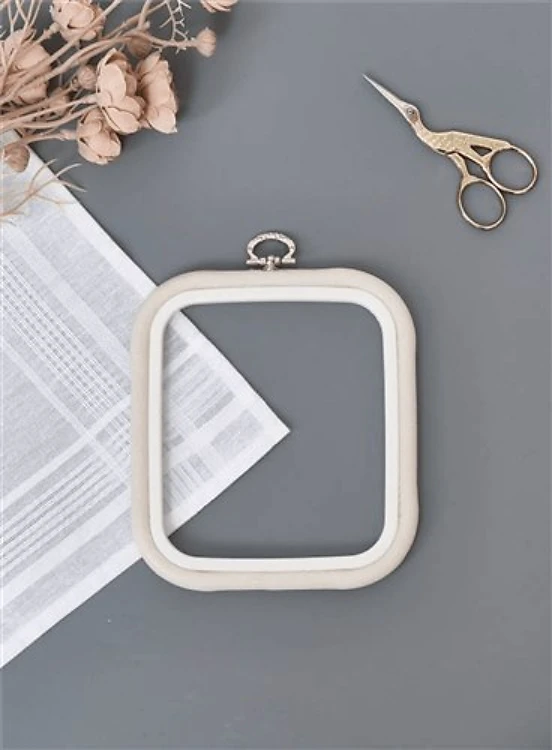 Square Flexi Hoop Nurge - White
