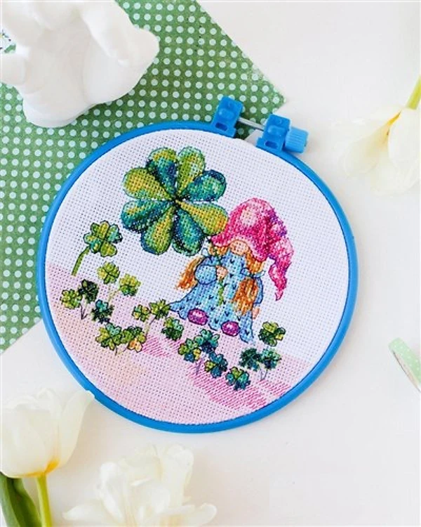 Good Luck In Your Hands Cross Stitch Kit