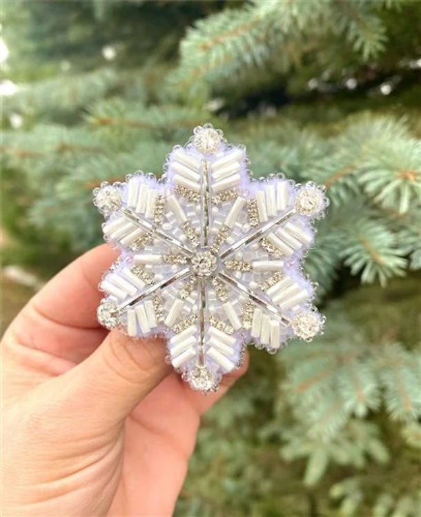 Snowflake Brooch Beadwork Kit