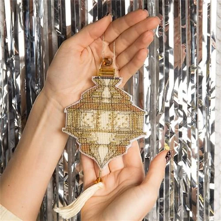 Colorful Lantern Plastic Canvas Cross Stitch Kit