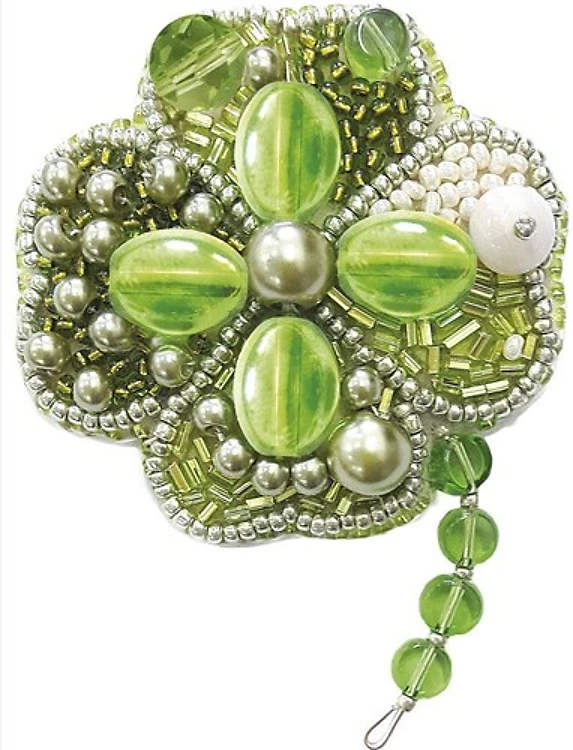 Symbol Of Luck Crystal Art Beadwork Kit