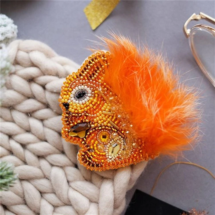 Fluffy Bird Beadwork Kit