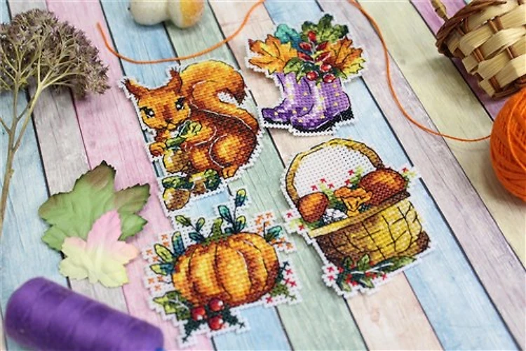 Autumn Magnet Plastic Canvas Cross Stitch Kit