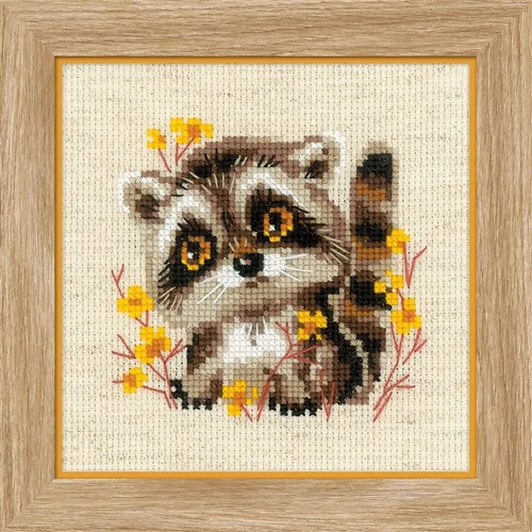 Little Raccoon Cross Stitch Kit