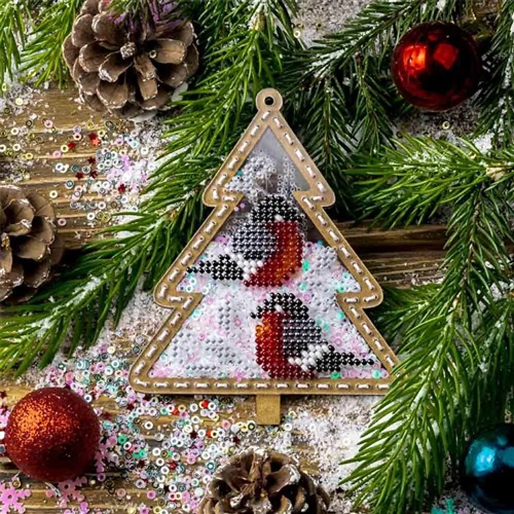 Set for embroidery with beads on a plastic base FLPL-068