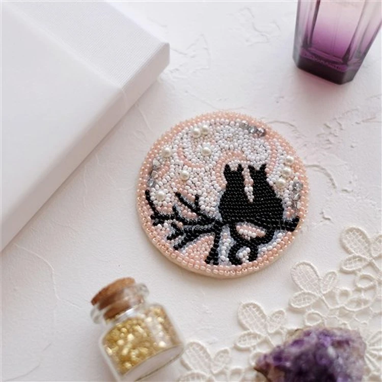 Decoration Moon date AD-039