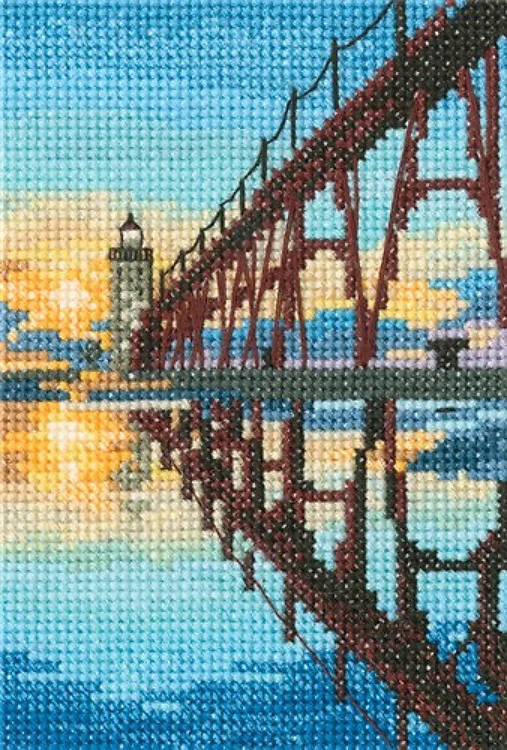 Bridge to Manistee north pierhead lighthouse C304 Counted Cross Stitch Kit