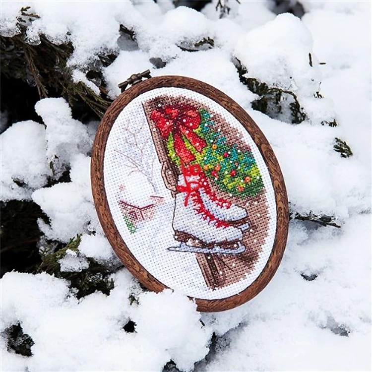 M-503C Counted cross stitch kit series "Preparing for the Holidays"
