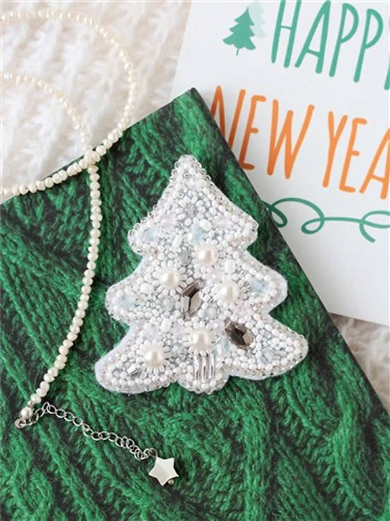 Bead Embroidery Decoration Kit - White spruce AD-209