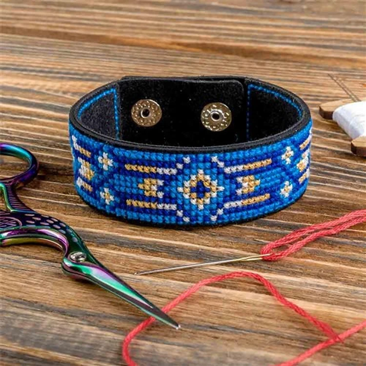 Cross-stitch kit on artificial leather FLHL-040